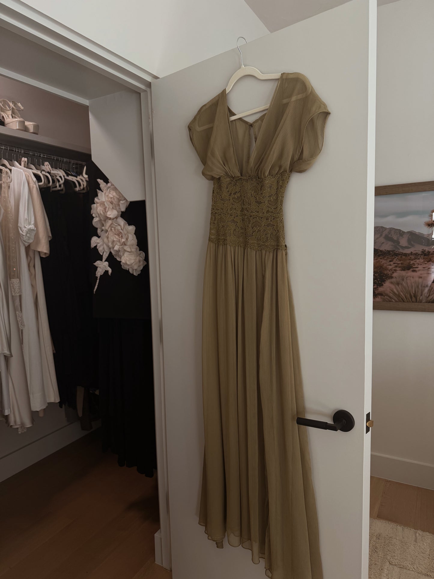 Arcina Ori Olive Smocked Maxi Dress
Size XS