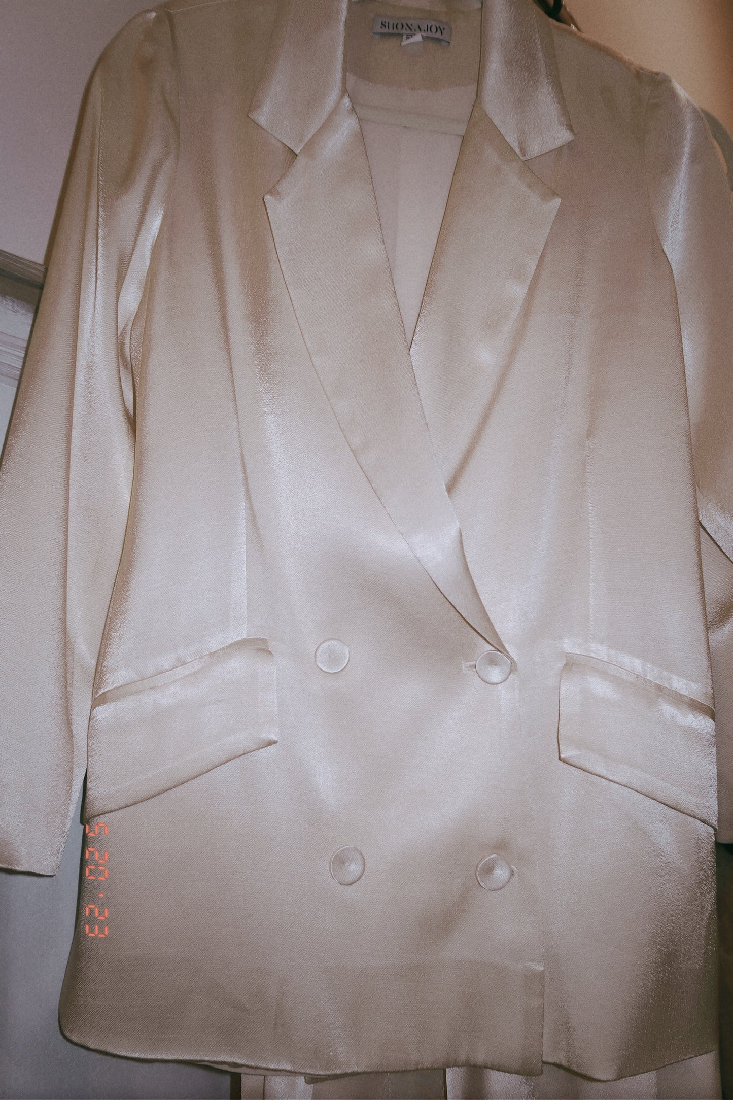 Suit set