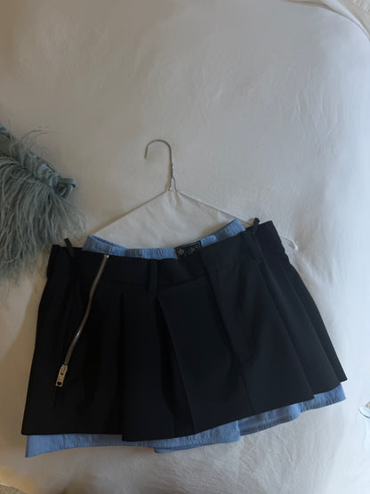 Alexander Wang Layered Pleated Mini Skirt
Size XS
